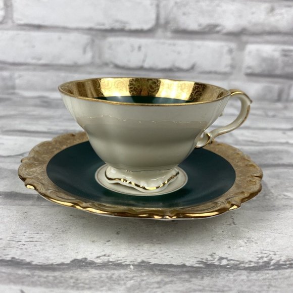 Lindner Kueps Bavaria Green & Gold Gilt Demitasse Cup Saucer Vintage - Picture 1 of 6